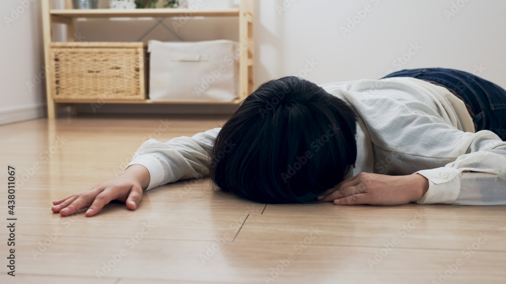 女性・転倒 女性・転倒