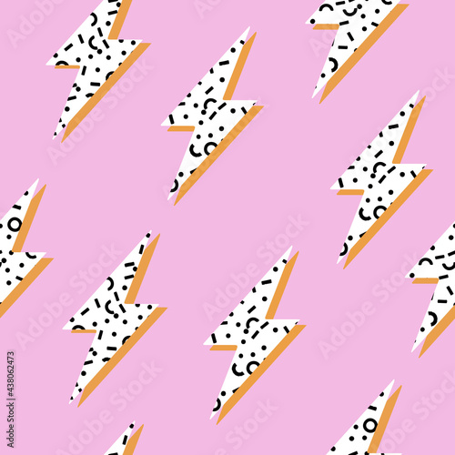 Hand drawn thunder seamless pattern, vector flash background, abstract lightning bolts