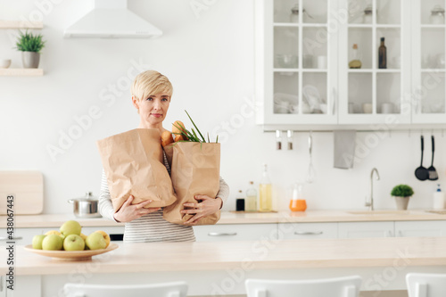 Purchase of groceries for week and online home delivery during covid-19 quarantine