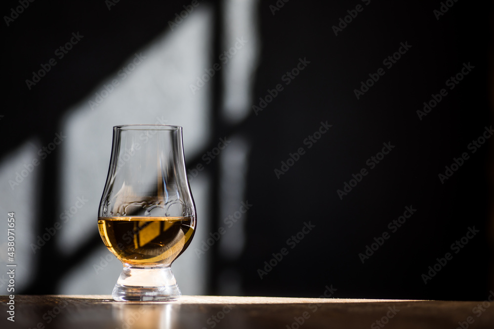 Glencairn single malt whisky glass