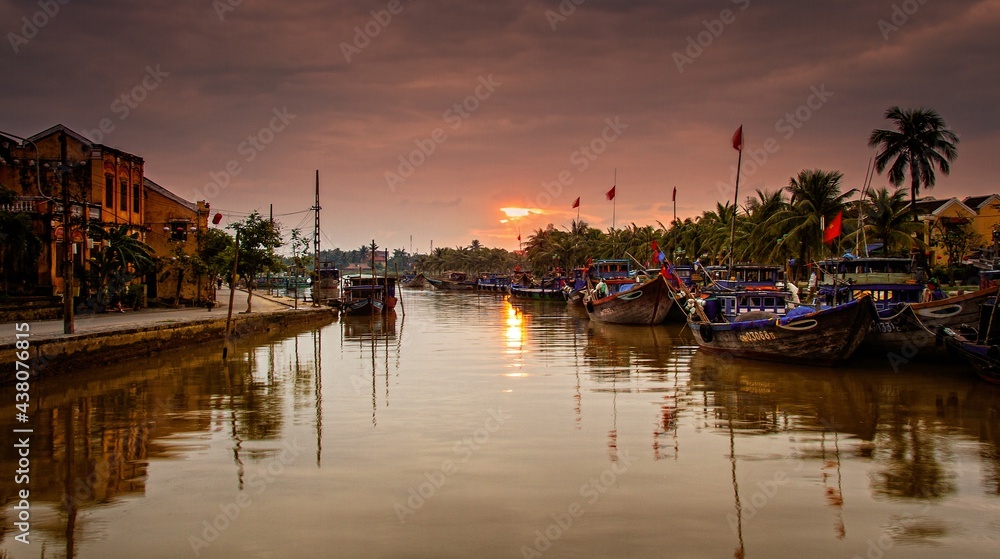Morning on Thu Bon River, Hoi An, Quang Nam. 