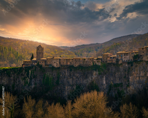 Atardecer en Castellfollit de la Roca