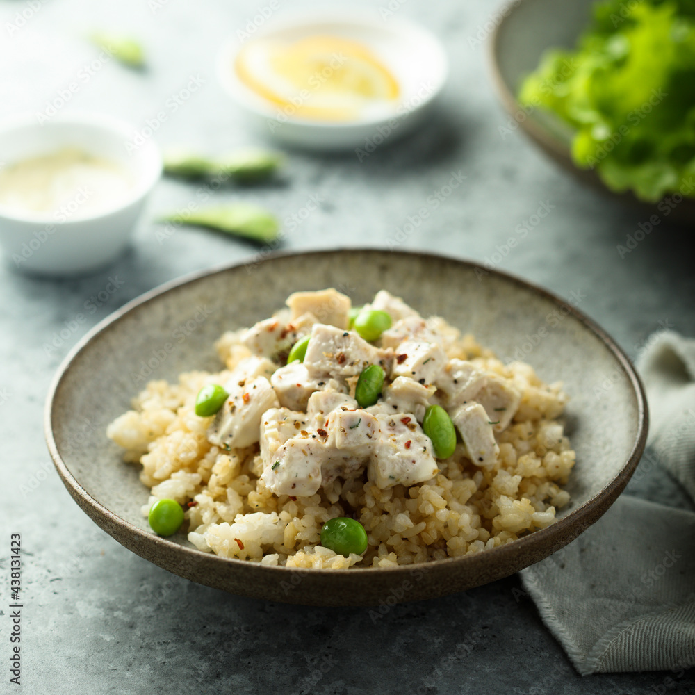 Healthy quinoa bowl with chicken and edamame beans Healthy quinoa bowl with chicken and edamame beans