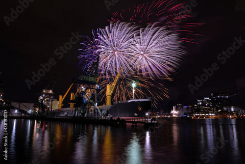 fireworks over the river © Tom O'Connor Photos