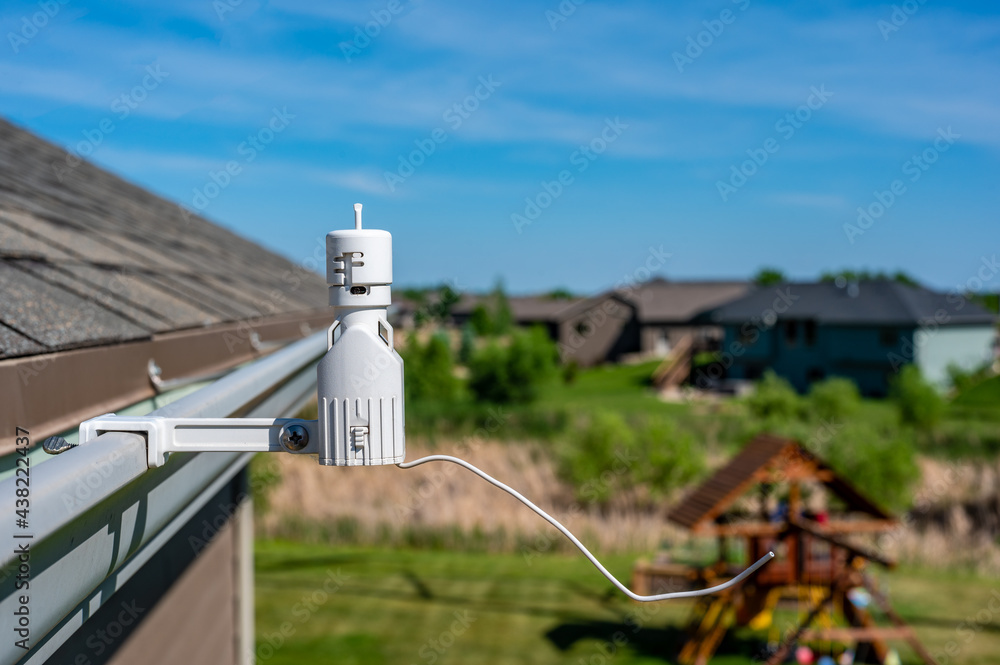 Wireless sprinkler rain sensor used to conserve water. Device is