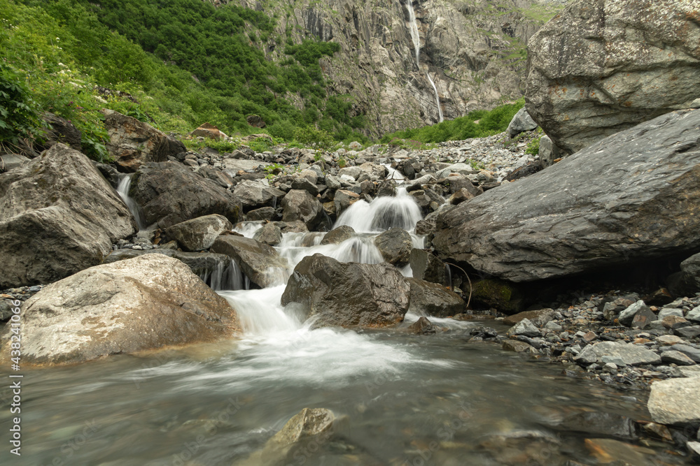 Fototapeta premium Beautiful mountain river landscape. Rocks in water nature view