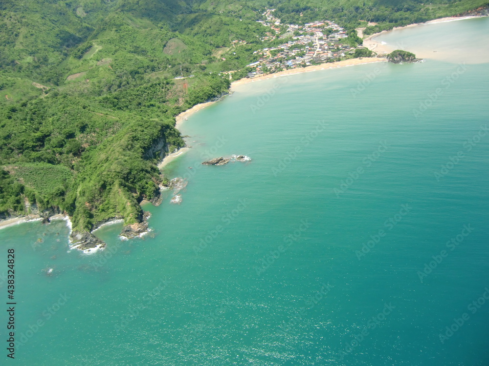 Fototapeta premium Aerial photography of the Venezuelan coasts and beaches bathed by the Caribbean Sea in the east of the country.