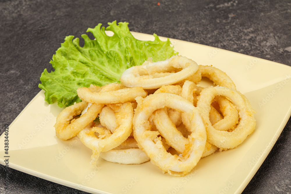 Roasted squid rings with salad Roasted squid rings with salad