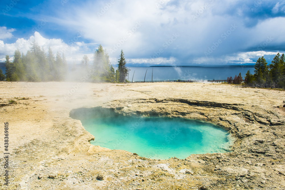 Geothermal pool in Yellowstone National Park