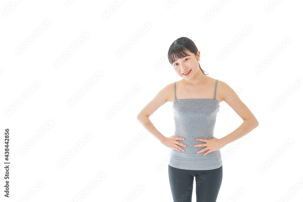 ダイエットをする若い女性 ダイエットをする若い女性