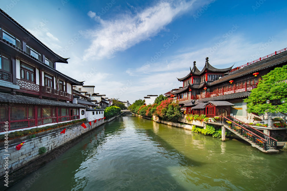 Fototapeta premium Architecture of Confucius Temple Commercial Street, Nanjing, China