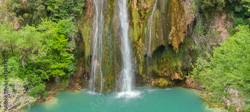 Cascade de chute d eau. 