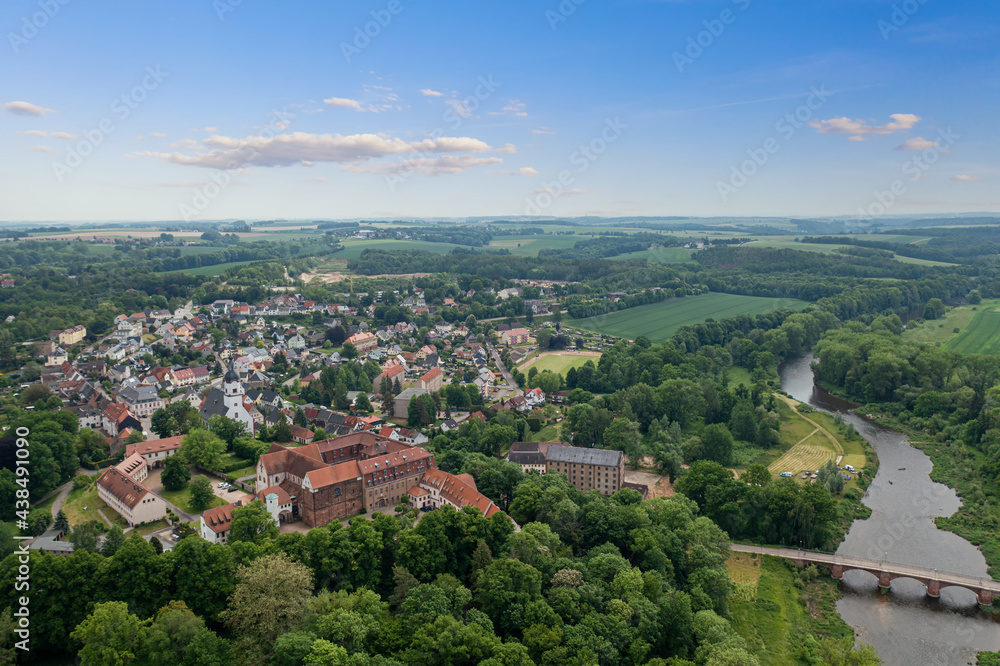  Benediktinerkloster in Wechselburg aus der Vogelperspektive