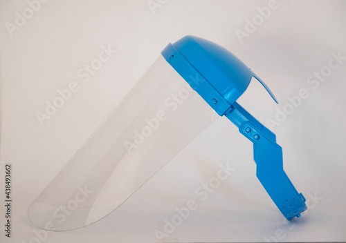 mascarilla facial facial coronavirus protectora de transparente y azul