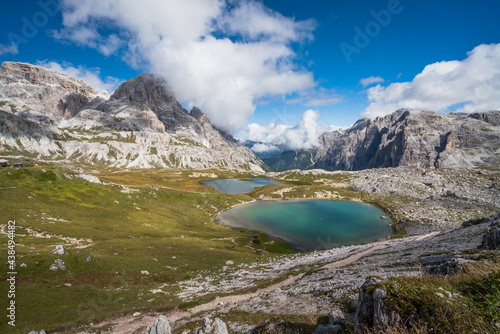 Gebirgssee bei den drei Zinnen
