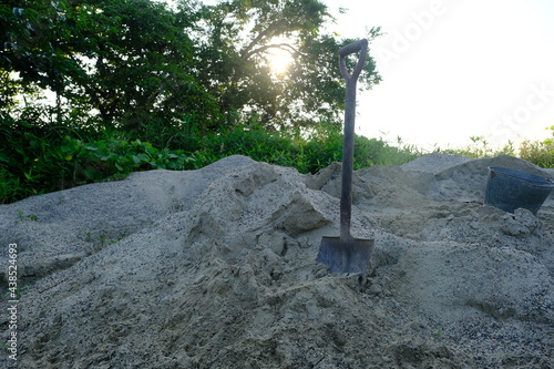 ショベル
Shovel