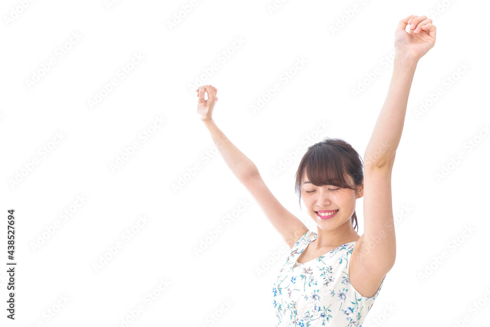 リフレッシュをする若い女性 リフレッシュをする若い女性