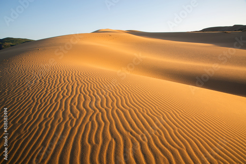 The texture of sand on the Sarykum dune is a desert in Russia, which is the second highest in the world.