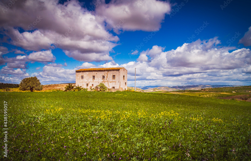 Fototapeta premium Beautiful Sicilian Landscape, Caltanissetta, Sicily, Italy, Europe