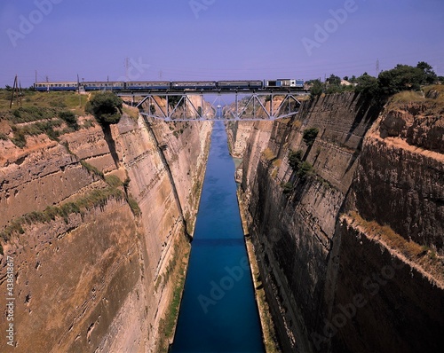 Obraz na płótnie greece, isthmus of corinth, corinth canal, bridge, train, connecting canal, ship