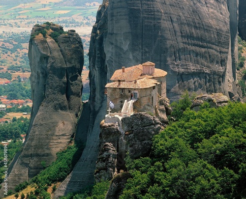 greece, meteora monasteries, monastery, roussanou, rock, meteora monastery, building, architecture, culture, mountain landscape, unesco world heritage site, sight,  photo