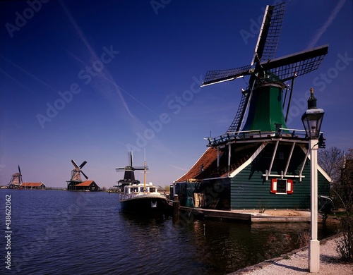netherlands, zaanse schans, windmills, holland, north holland, energy, wind energy, architecture, river, excursion boat, boat, 