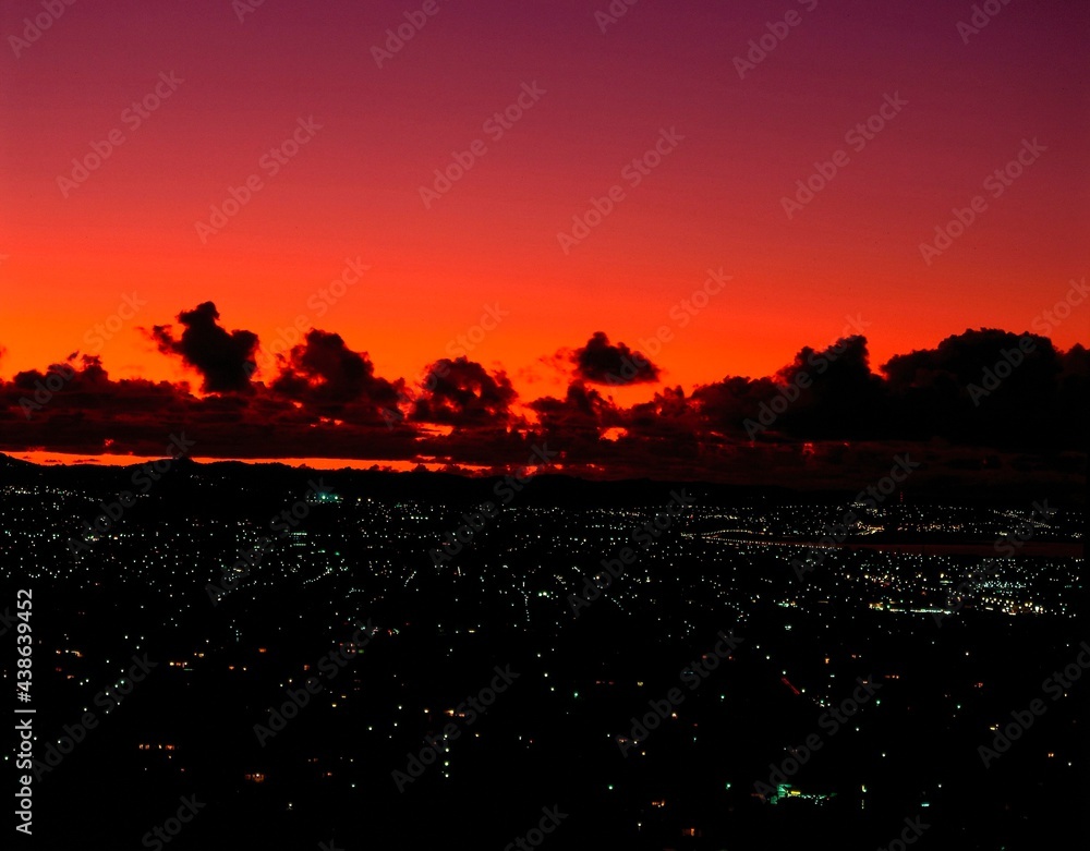 Obraz premium new zealand, auckland, city overview, evening glow, city, overview, metropolis, harbour city, evening, evening mood, evening light, mood, lighting, lights, 