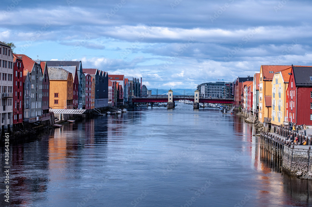 Fototapeta premium Norwegian mountain fjords landscape