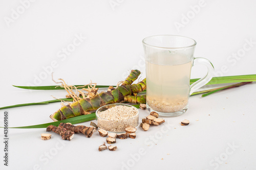 Fresh and dried Acorus calamus roots, also known as sweet flag, calamus leaves and powder, tonic for skin and hair.