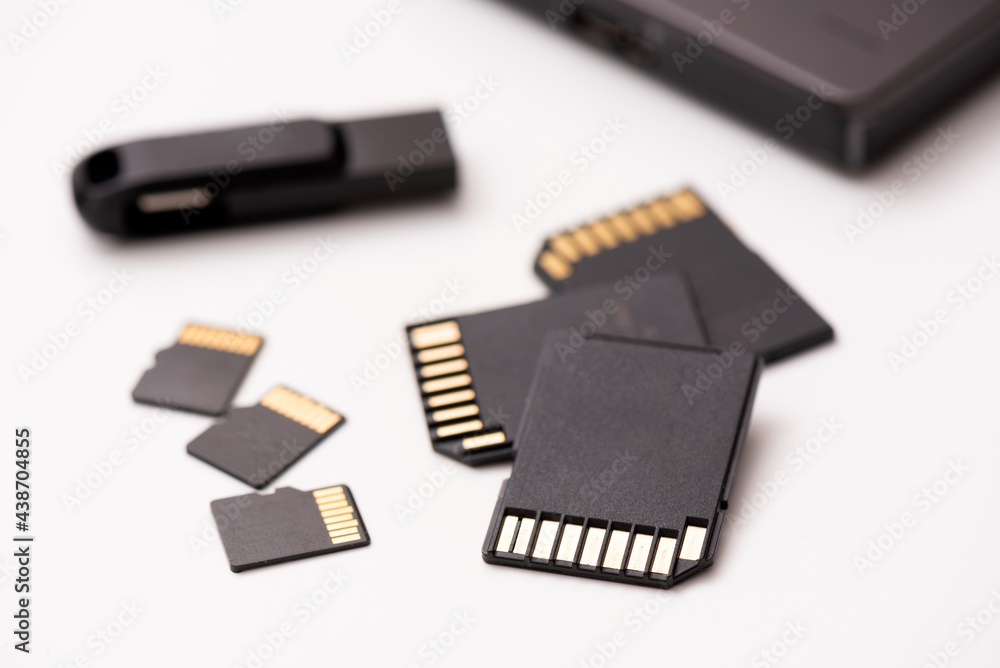 Multiple storage devices, memory cards Multiple storage devices, memory cards