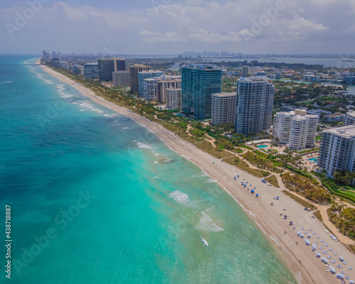 Miami Coastline © RaventosPhoto