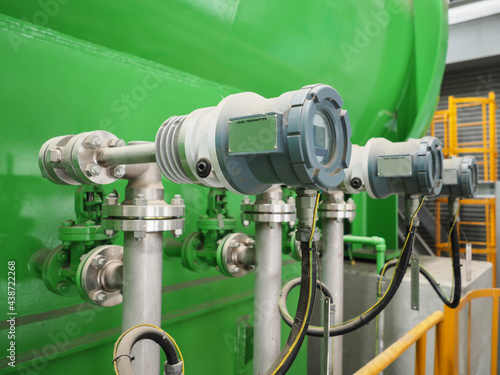 Level transmitter by pressure transmitter type was installed in power plant for monitor and control level tank.