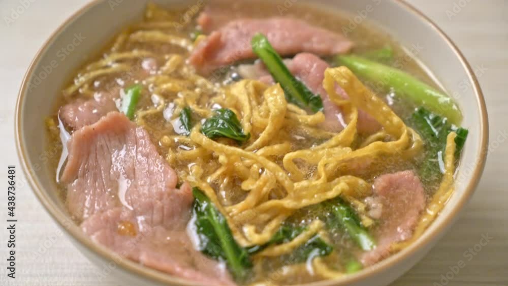 Crispy noodles with Pork in Gravy Sauce - Asian food style Crispy noodles with Pork in Gravy Sauce - Asian food style