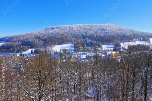 Foto Zittauer Gebirge, Jonsdorf  im Winter - Zittau Mountains, the town Jonsdorf  in