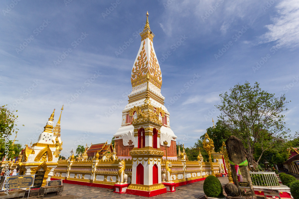 Fototapeta premium Beautiful white pagoda at Wat Phra That Phanom Temple, Nakhon Phanom