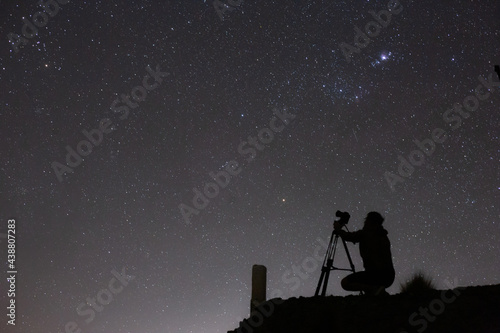 Fotografo nocturno con orion photo