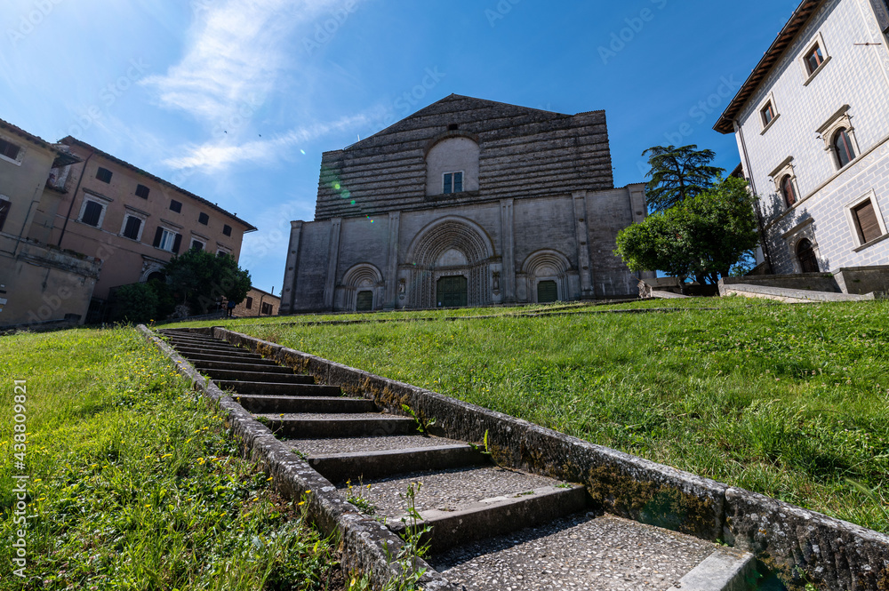 todi church of San Fortunato just inside the town of todi