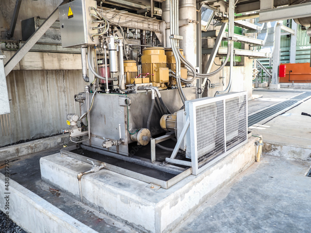 Lube oil system for apply industrial zone in CombinedCycle CoGeneration Power Plant with