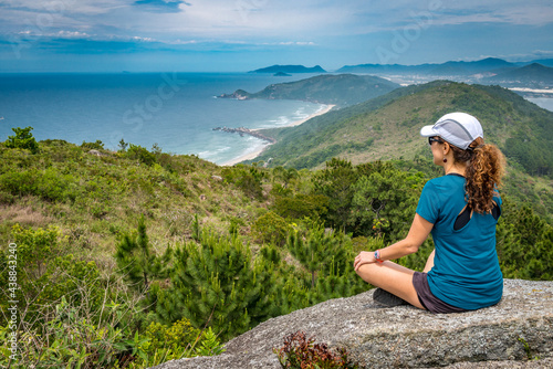 Trilha da Praia Mole para Galheta e Barra da Lagoa, Florianópolis, Santa Catarina.
