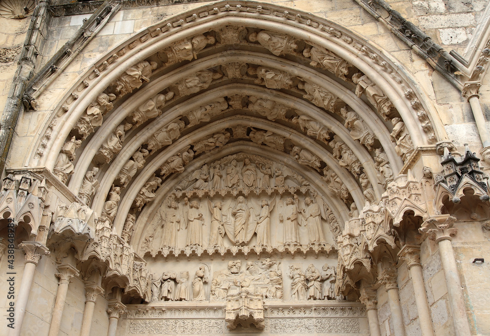 Bourges, France. Main portal of the Cathédrale Saint-Étienne de Bourges, XIII cent. (Unesco list) Bourges, France. Main portal of the Cathédrale Saint-Étienne de Bourges, XIII cent. (Unesco list)