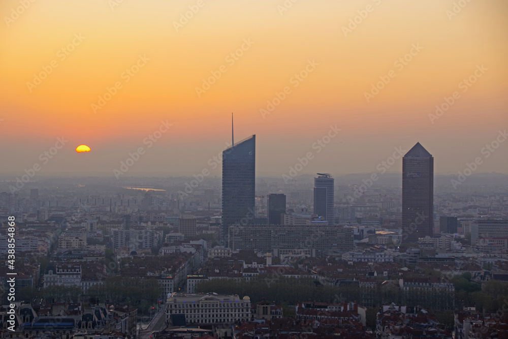 Lyon au levé du soleil