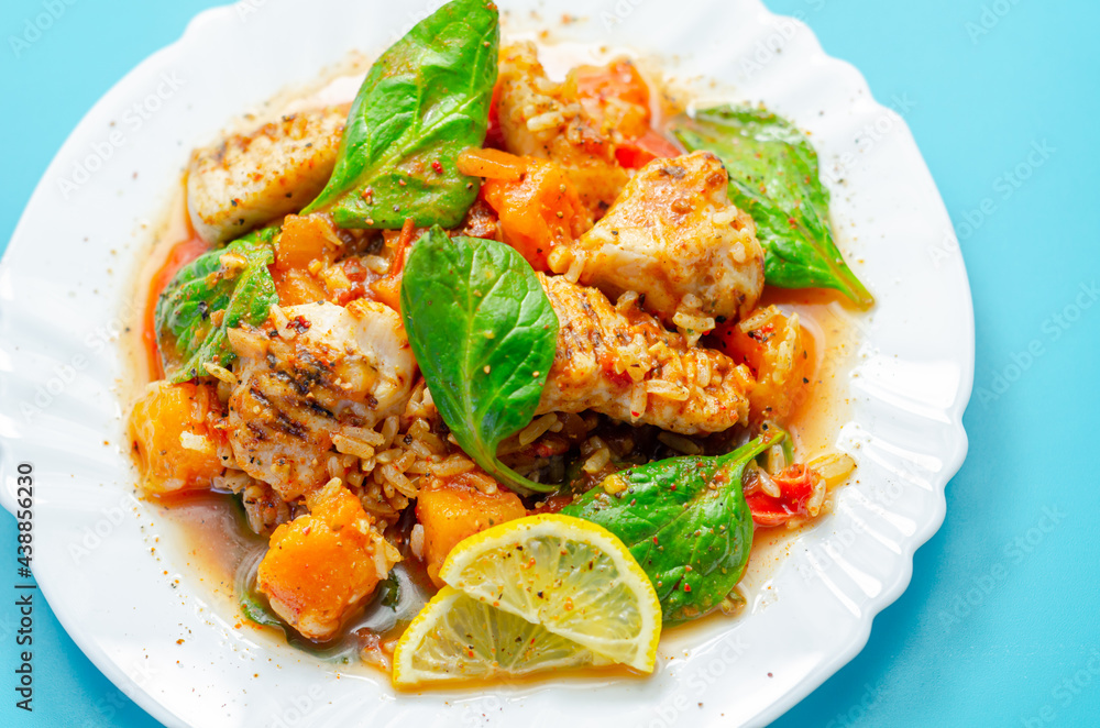 Chicken Jambalaya, cooked chicken breast pieces, in a spiced tomato