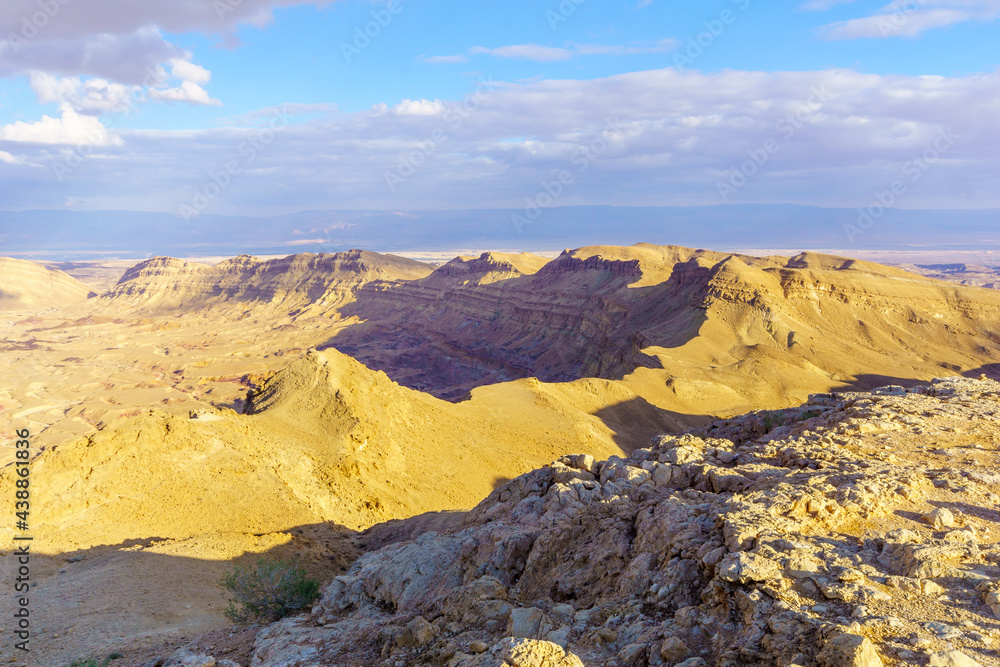 View of HaMakhtesh HaKatan (small crater)