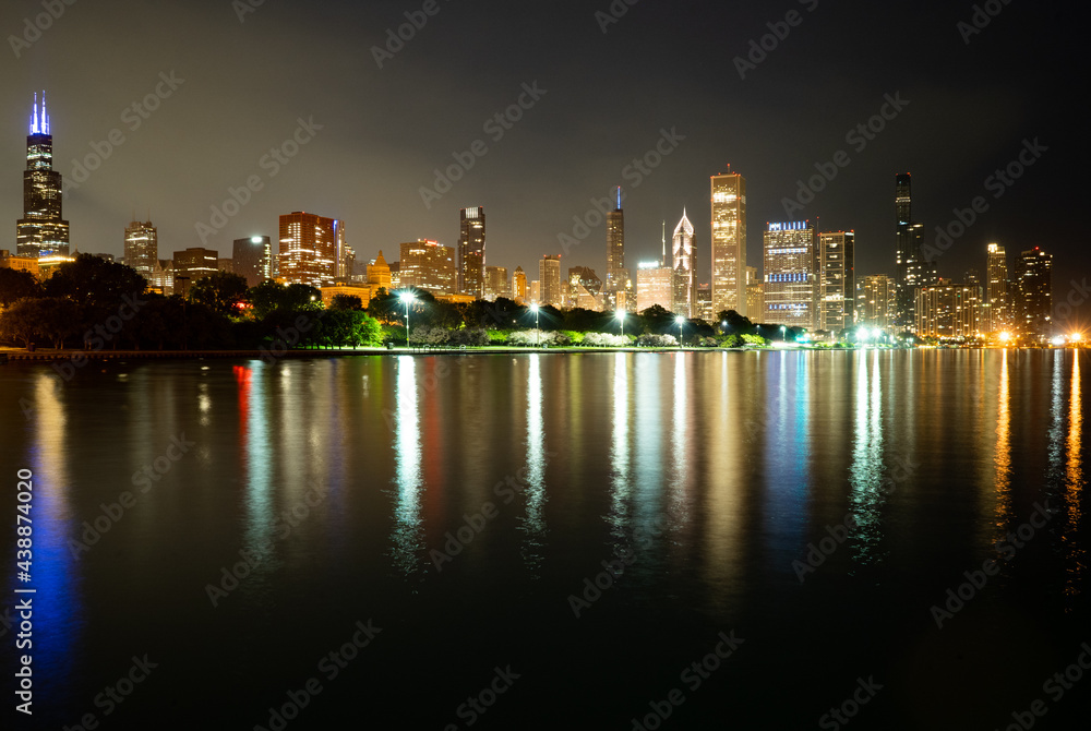 Fototapeta premium Chicago City Skyline at Night