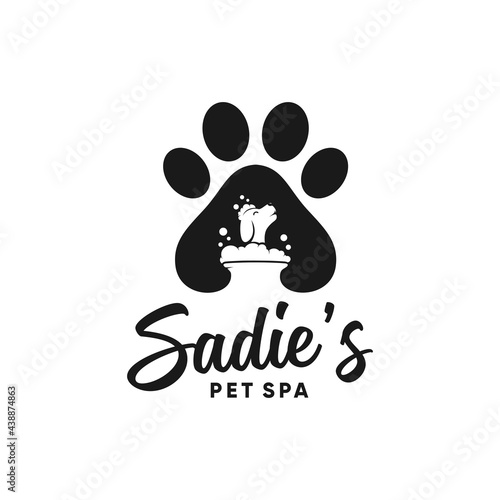 Sadie's Pet Spa Logo Design