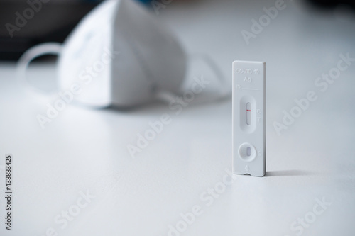 Corona test at home: negative covid antigen test
