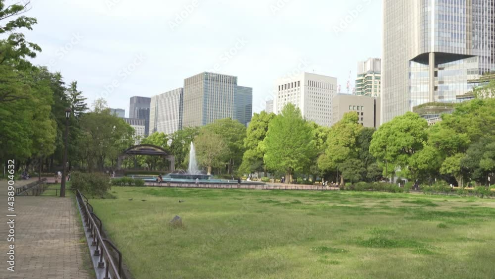 公園や建物 のんびりとした風景 日本の街 公園や建物 のんびりとした風景 日本の街