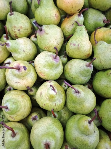 Pir (Pear) fruits in the market