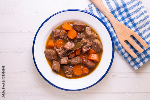 Fototapeta Naklejka Na Ścianę i Meble -  Beef stew with carrots. Traditional tapa from the central area of Spain.