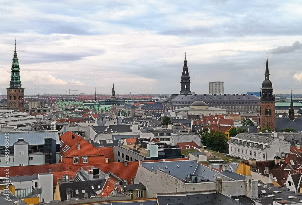 Fototapeta premium urban skyline of Copenaghen city centre